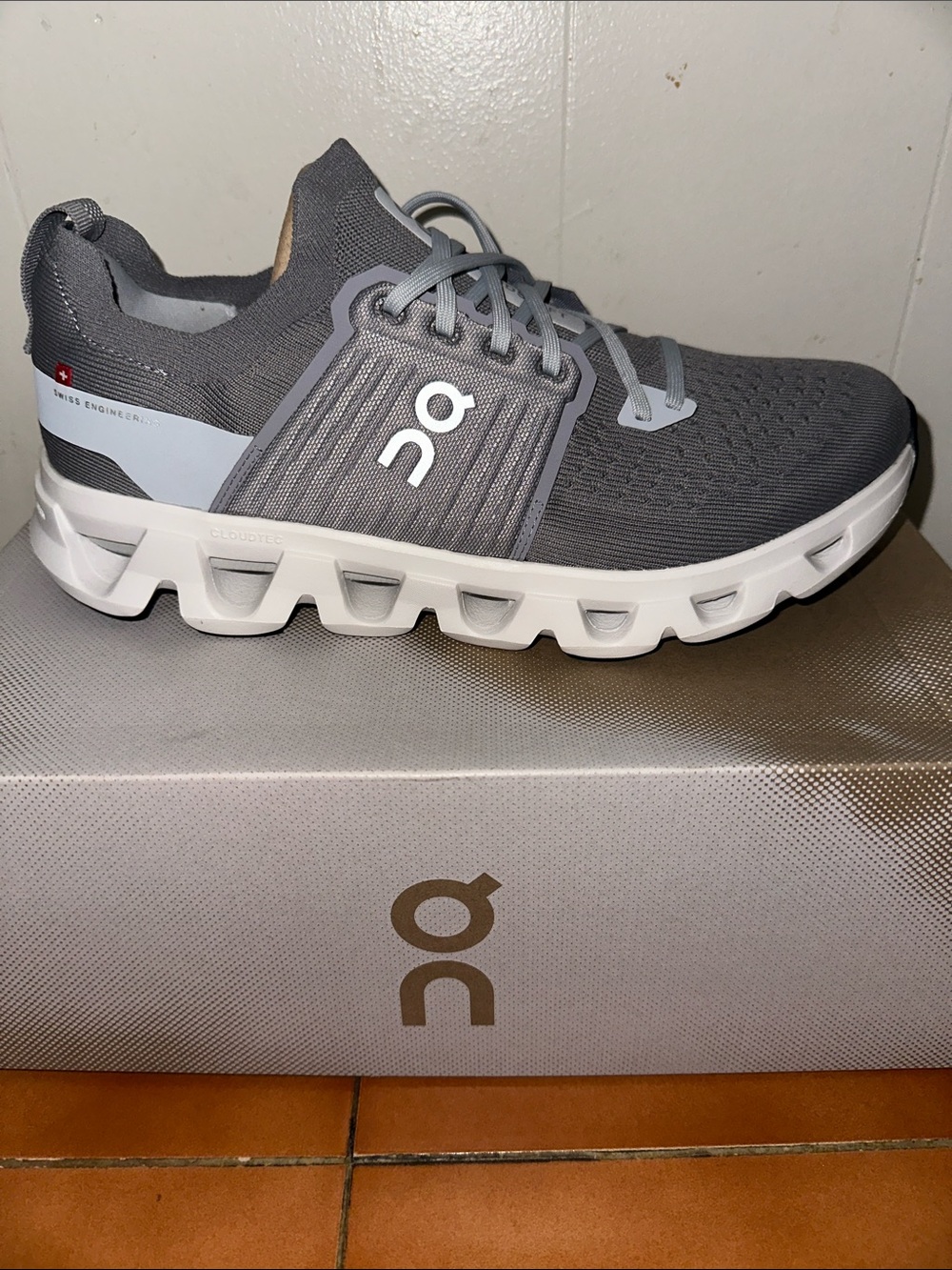On Running Men's Sneakers in Gray with White Sole